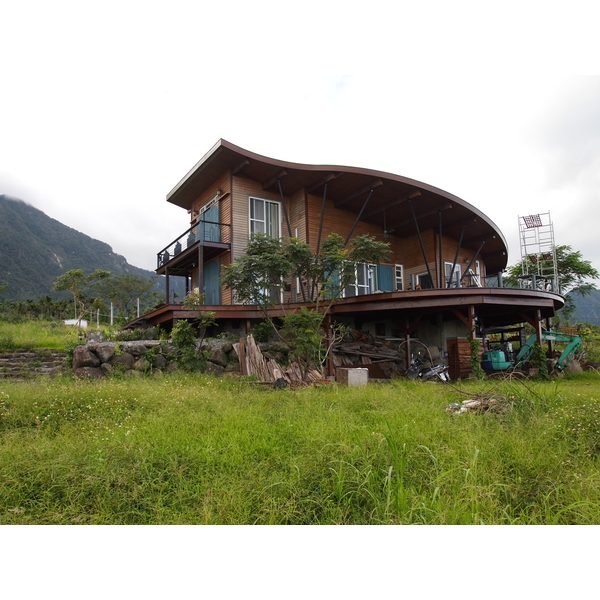 原木屋別墅(台東)