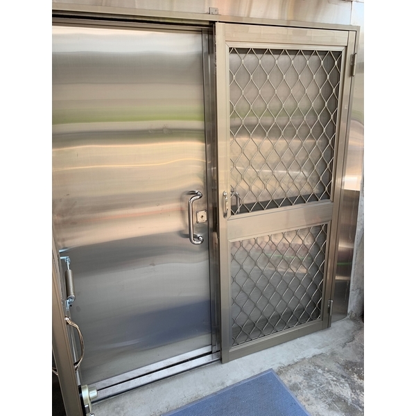 不鏽鋼大門