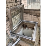 樓梯逃生口改【活動式防水玻璃蓋】 - 啟陽鐵工廠