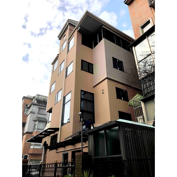 內湖周公館 外牆翻新-傢福企業有限公司