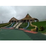 人工草皮景觀遊戲區 - 亮盟實業股份有限公司