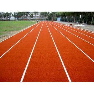 跑道-國立苗栗農工高級職業學校