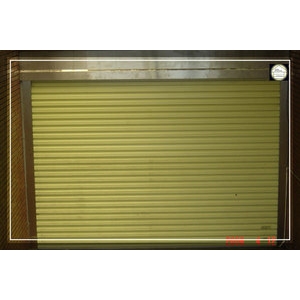 米黃色鍍鋁鋅快速門