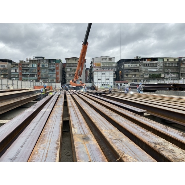 忠孝詠吉大樓新建工程,弘甫工程股份有限公司