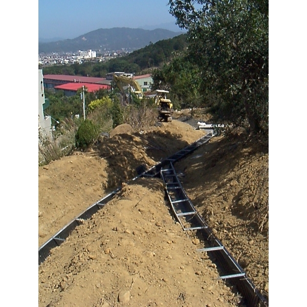 HDPE-U型溝施工-壹際實業有限公司