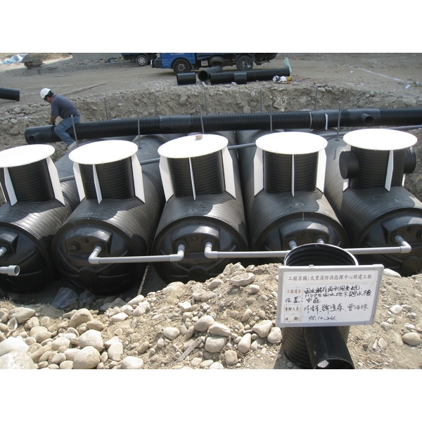 HDPE儲水槽施工-壹際實業有限公司