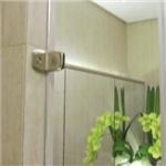 玻璃固定座 - 精品格金屬股份有限公司