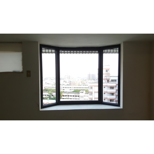 推射窗 推射窗-鎮辰企業有限公司