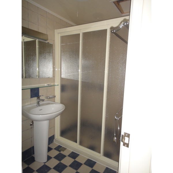 淋浴拉門 淋浴拉門,鎮辰企業有限公司