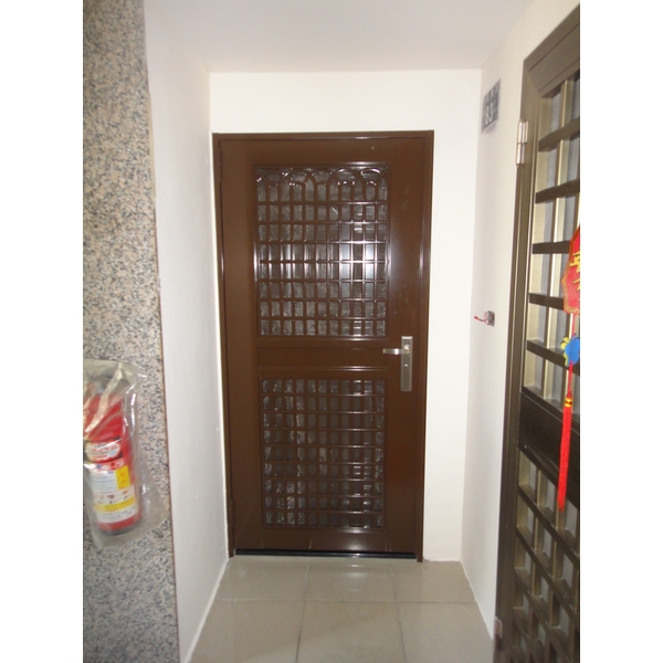 玄關門 玄關門,鎮辰企業有限公司