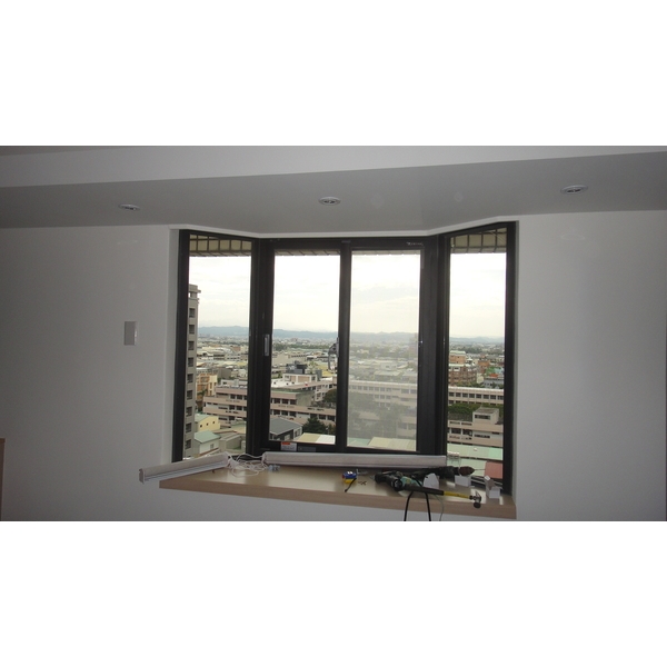 推射窗 推射窗,鎮辰企業有限公司