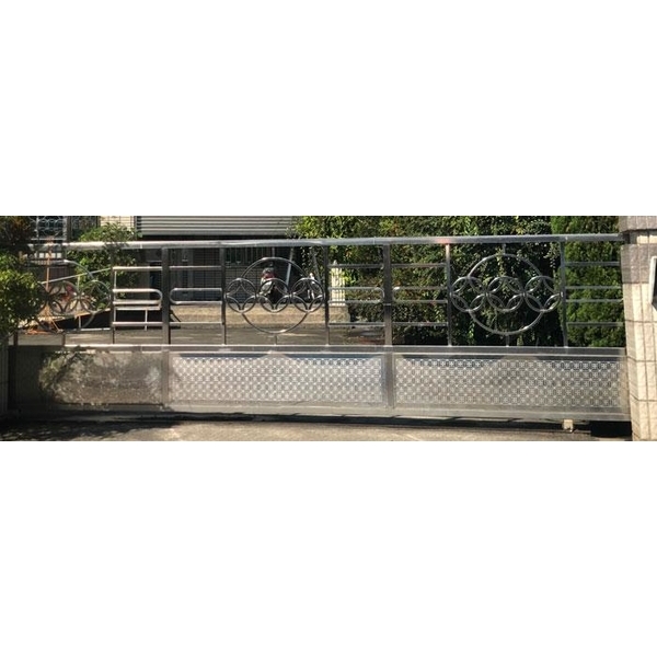 不銹鋼藝術大門-冠昌不銹鋼有限公司