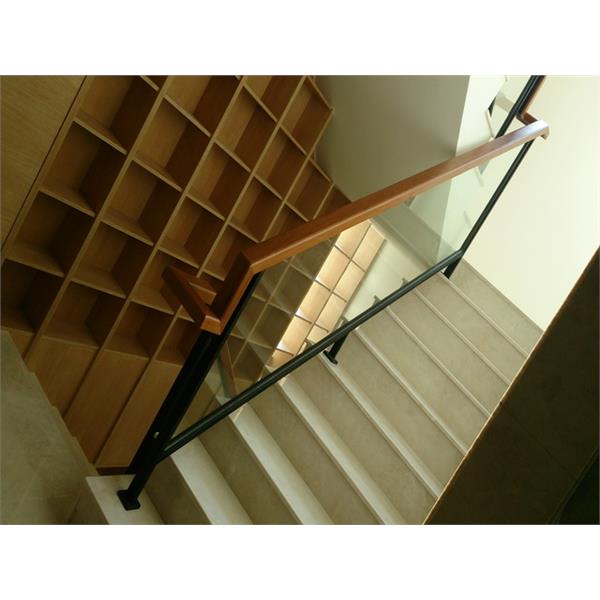 鐵件欄杆工程 鐵件欄杆工程,冠美金屬企業股份有限公司