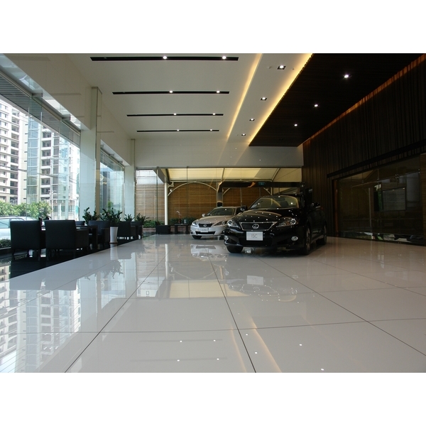 LEXUS 凌志汽車-玉晶石工程,中國製釉股份有限公司