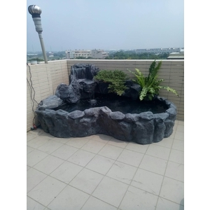FRP假山水池