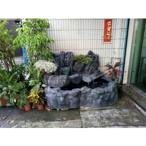 FRP假山水池