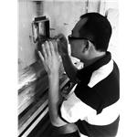 窯燒玻璃工序-5.觀察溫度 - 東亞國際企業有限公司