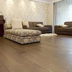 同步鋸痕超耐磨地板-歐風頂級木地板