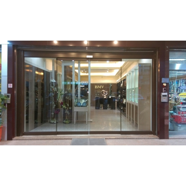 自動門,精緻金屬企業有限公司