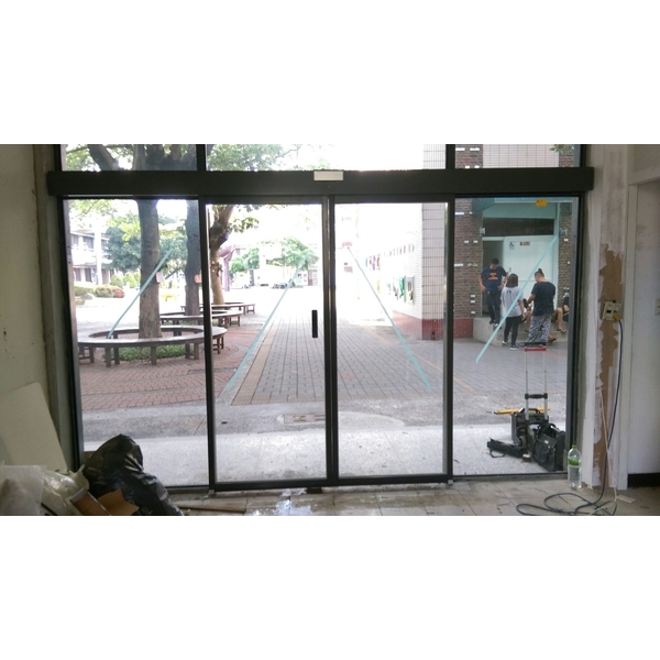 自動門,精緻金屬企業有限公司