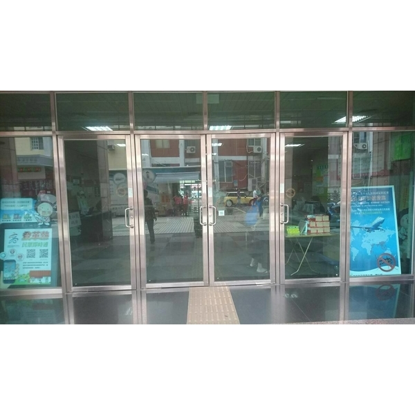 推拉門＆橫拉門-精緻金屬企業有限公司