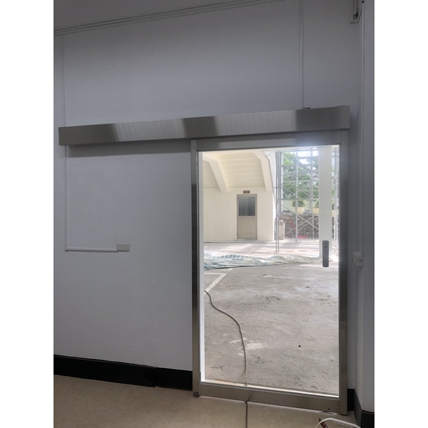 自動門-精緻金屬企業有限公司