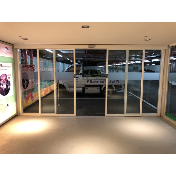 衛武營-自動門-精緻金屬企業有限公司
