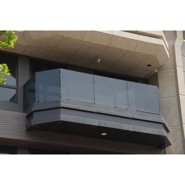 陽台玻璃欄杆,鉅鈦金屬有限公司