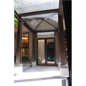 廊道不銹鋼採光雨庇