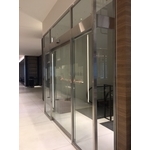 不鏽鋼固定窗及自動拉門 - 宏璁工業有限公司