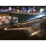 台北101樓梯LED扶手 - 鴻府金屬工業有限公司