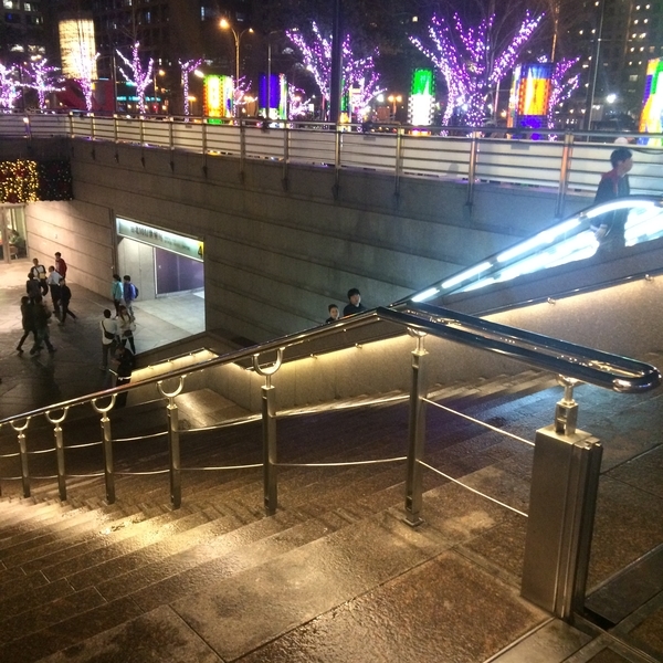 欄杆-鴻府金屬工業有限公司