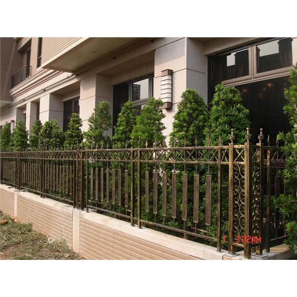 圍牆鍛造欄杆,宜暉金屬建材有限公司