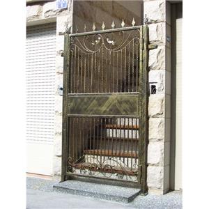 100_0267鍛造小門