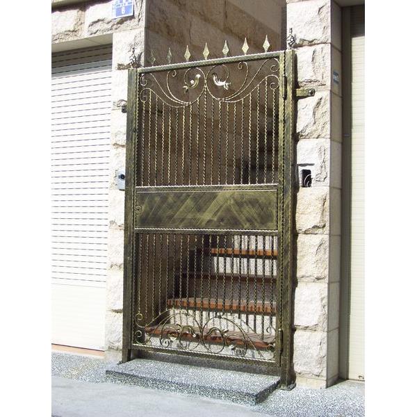 100_0267鍛造小門,宜暉金屬建材有限公司