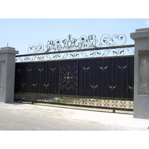 鍛造電動大門 - 宜暉金屬建材有限公司