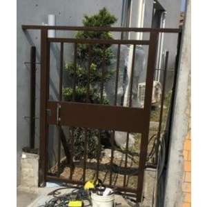 金屬烤漆大門,光輝金屬工程股份有限公司