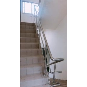 樓梯不銹鋼圓管扶手樣式,光輝金屬工程股份有限公司