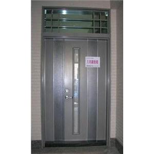 視窗直卡雙色門 , 安立富工程行