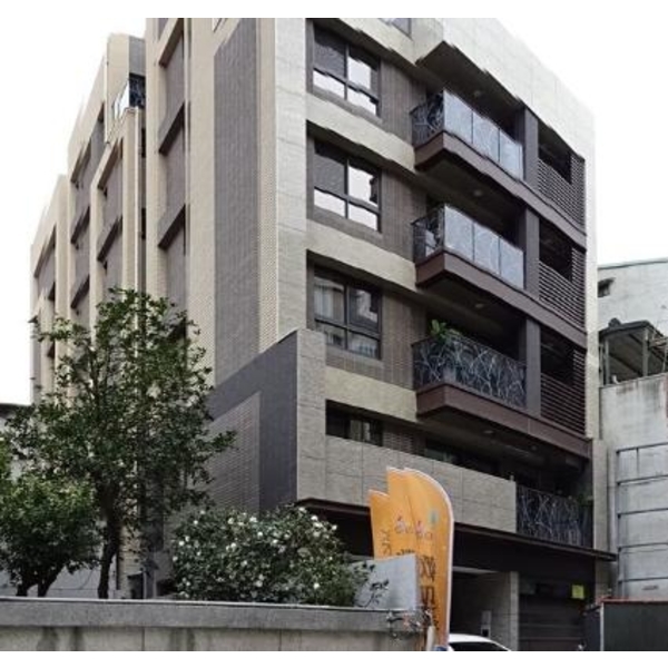 樂樂Smart Home/清泉時尚鋁格柵及包板工程