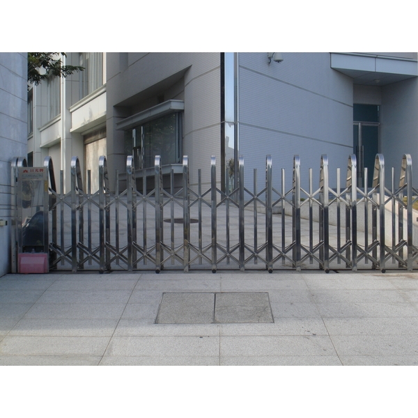 伸縮大門-金山機械股份有限公司