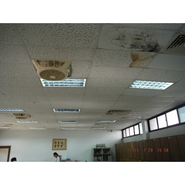 屋頂整修防水貼磁磚-曹聖科技建材有限公司