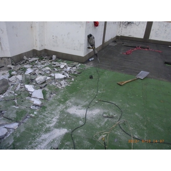 屋頂整修防水貼隔熱磚-曹聖科技建材有限公司