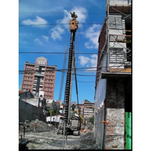 地下室擋土~航架式預壘排樁工程