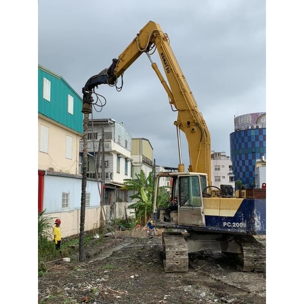 鄰房防護~微型樁#7鋼筋 鄰房防護~微型樁#7鋼筋-基讚工程有限公司