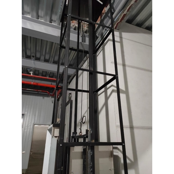 標準型小菜梯-竤瑞機電工程有限公司