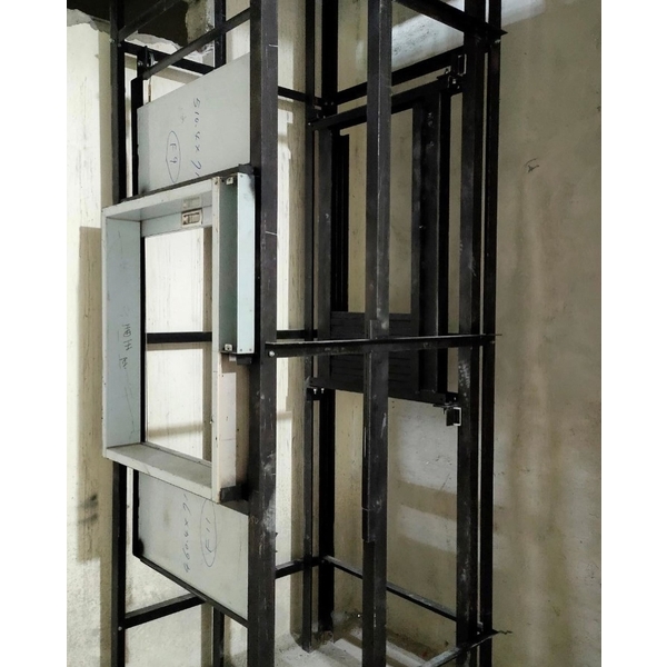 桌上型標準尺寸菜梯-竤瑞機電工程有限公司