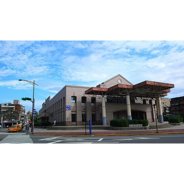 萬華新建車站,中北塗料企業股份有限公司