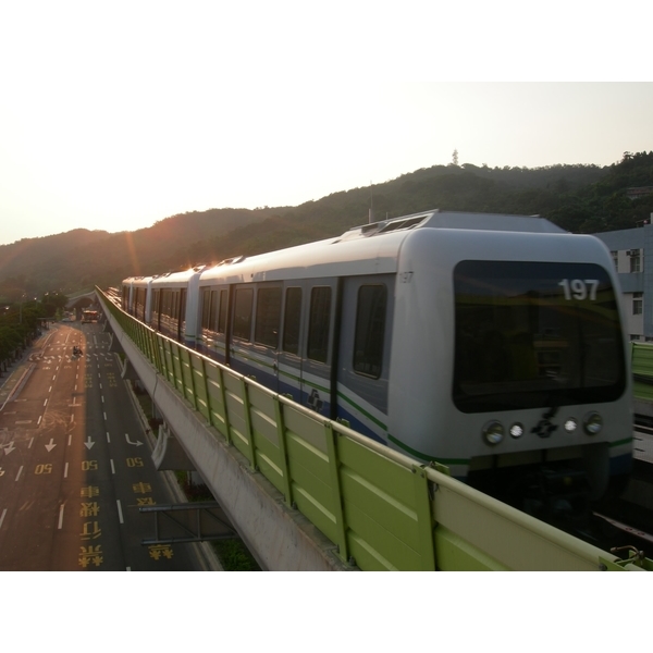 台北捷運士林至芝山段 台北捷運士林至芝山段,中北塗料企業股份有限公司