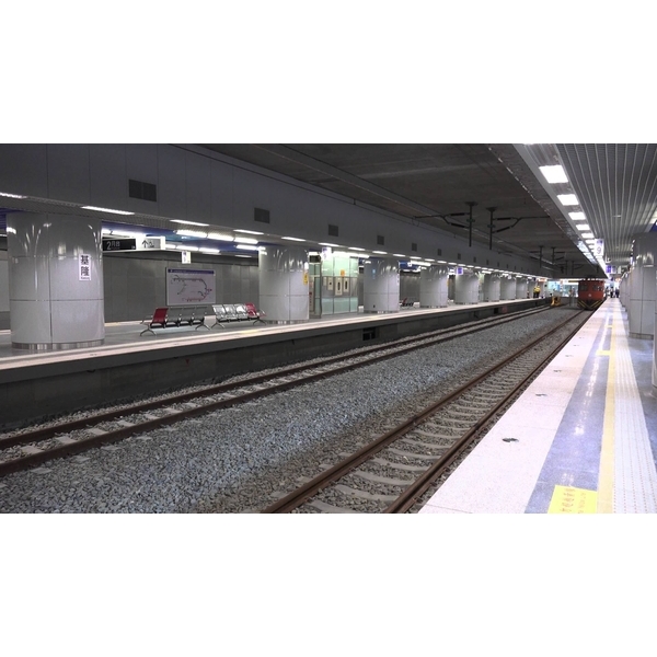 台鐵基隆火車站月台 台鐵基隆火車站月台,中北塗料企業股份有限公司